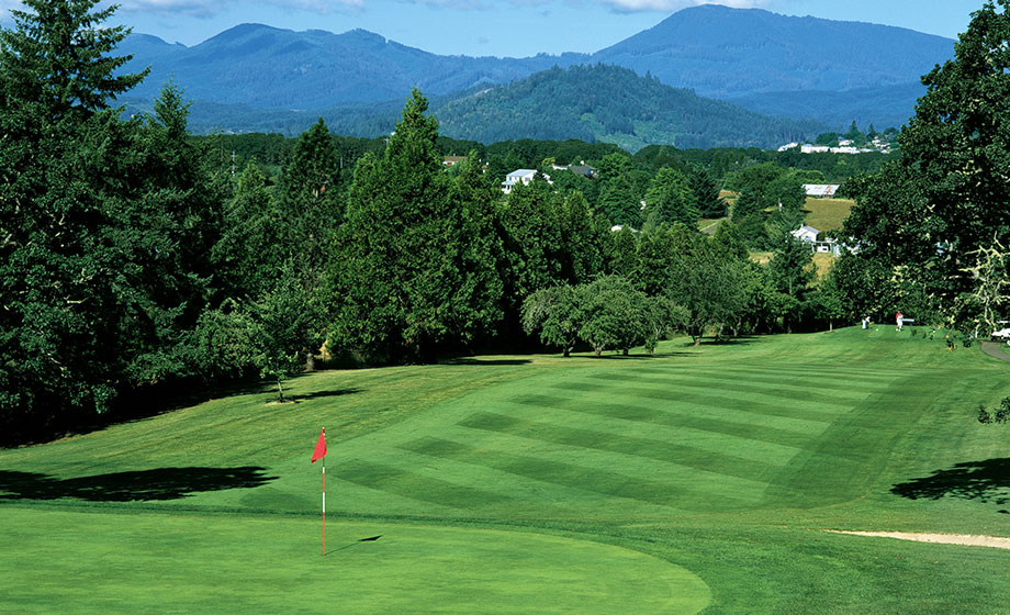 Corvallis Country Club Weddings and Golf, Corvallis, OR